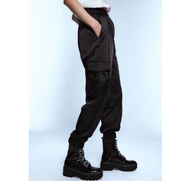 Zara Pants & Jumpsuits Nwt Zara Black Satin Cargo Pants Size S
